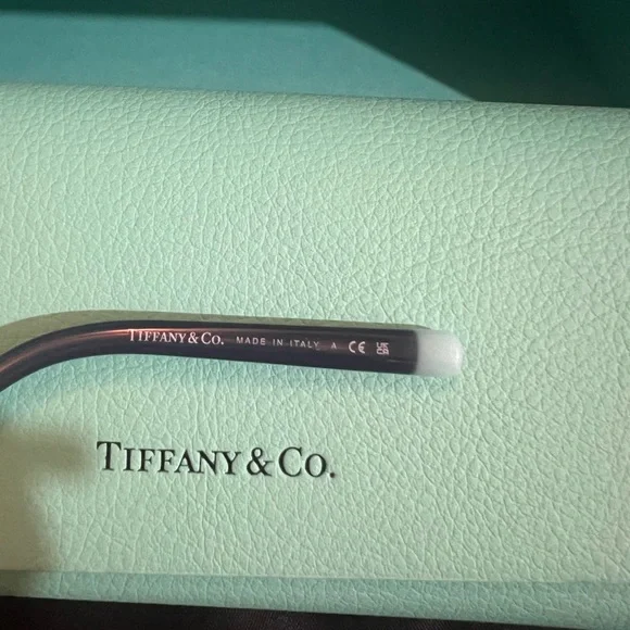 Tiffany & Co Sunglasses - Picture 7 of 9